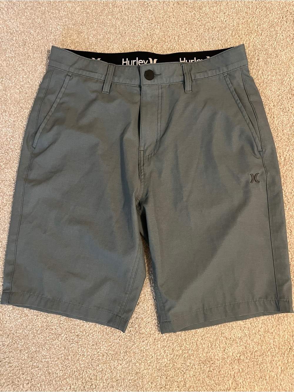 Hurley men’s hybrid walkshort quick dry gray green color size 30 EUC